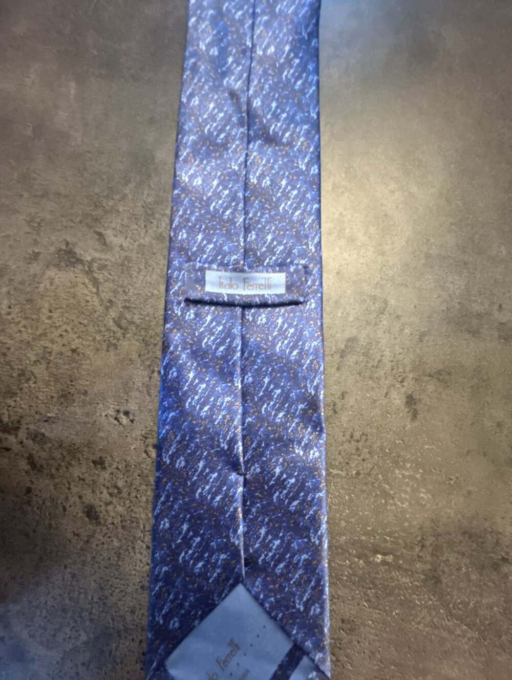 Italo Ferretti Handmade in Italy Blue and Gold Patterned 100% Silk Necktie
